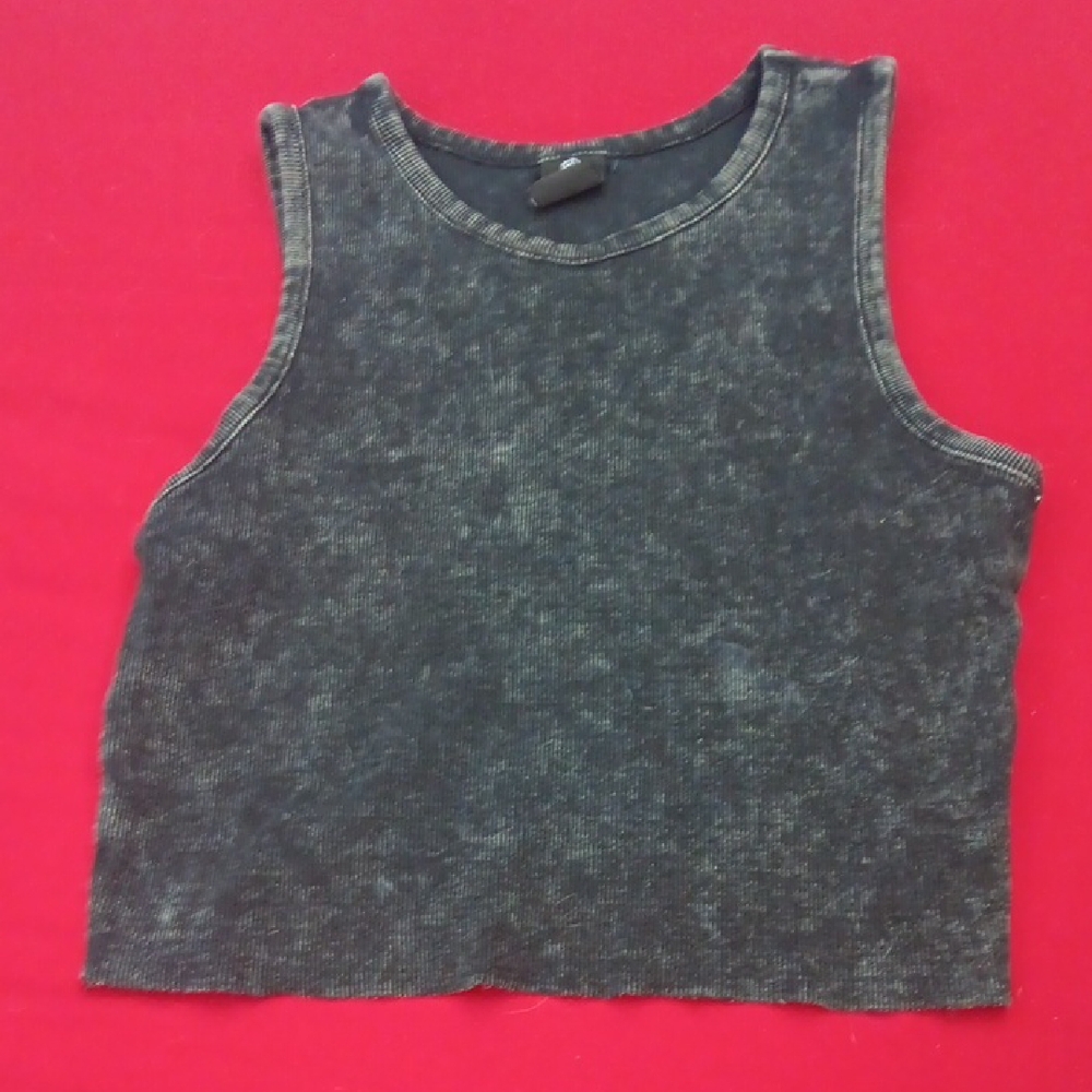 Zine Black Top